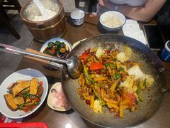 -富正毅三下锅·湘西韵味(天门山索道店)