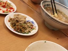 -矮子粉店1985·长沙米粉(湘春路店)