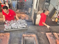 -满記土窑烧鷄波浪山莊
