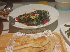 -小鱼小牛·鱼牛干锅·脆鱼火锅(世欧广场店)