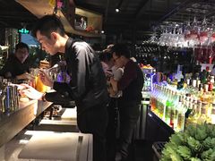 -胡桃里音乐酒馆(白云五号T5 MALL店)