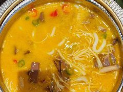 -古都历食南京菜·烤鸭·鸭血粉丝·汤包(南京博物院店)