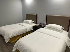 -浙商世贸玉龙酒店