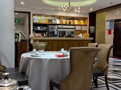 -老人和饭店(淮海中路店)
