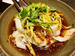 羊毛工镇凉皮-丝路金桃·新疆菜(徐汇店)