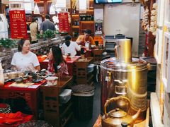 大堂-谭鸭血老火锅(七宝万科广场店)
