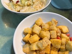 -昱龙大盆牛蛙馆(三兴街总店)