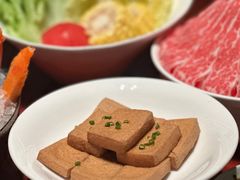 招牌炸豆腐-红雀围·海鲜火锅(陆家嘴中心店)