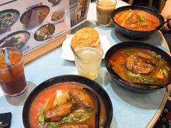 番茄汤底鸡翼出前一丁-华嫂冰室(尖沙咀店)