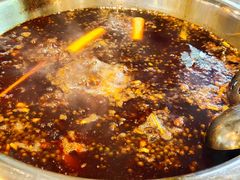 -肖肖酸萝卜鱼火锅(总店)