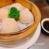 菠萝油也很不错！好吃！虾饺皇我觉得一般般
