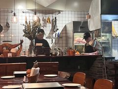 -羽深肉铺 Steak & Wine