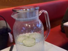 -渝是乎酸菜鱼·川渝小炒(新世界百货望京店)
