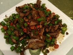 -鑫皇朝酒店(建设一路店)