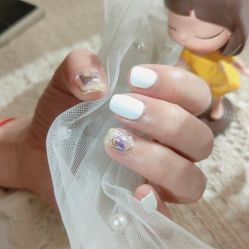 -YCai简薇美甲美睫美妆