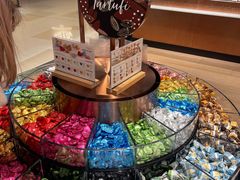 -Laderach 莱德拉(上海环贸iapm店)