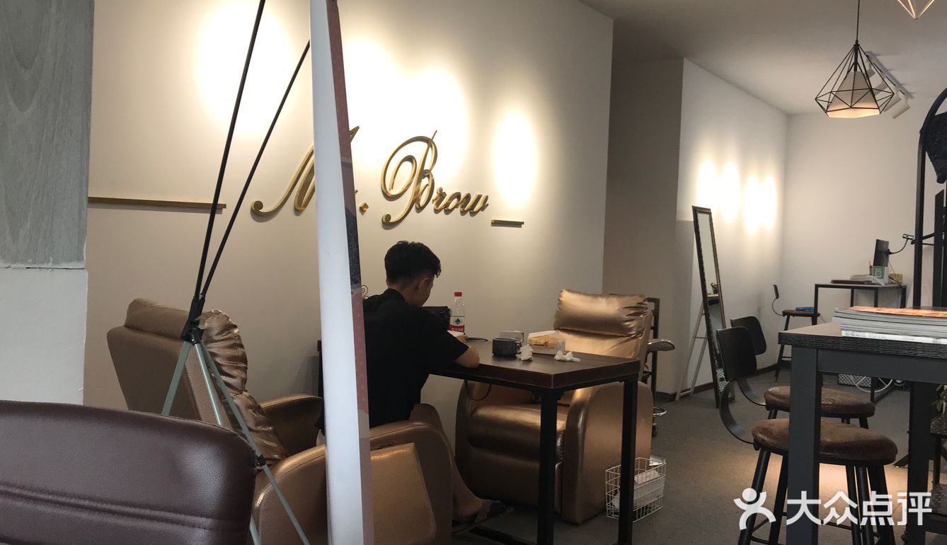 夏天到啦,真好 很高兴这个夏天能见到你们