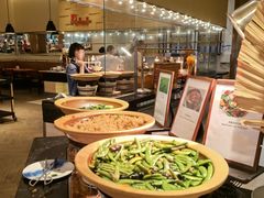 -亚龙湾希尔顿自助餐厅·海鲜·烧烤·沙滩BBQ·现场乐队