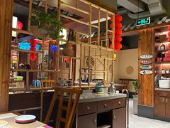 -湘西小馆(滨河路店)