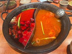 -周小明火锅(黑金冠社区店)