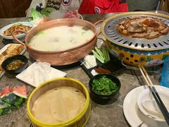 原汤锅底-三人行骨头王火锅(长寿店)