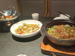 -万重锦·人文川菜馆(骡马市店)