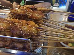 -烤满分·东北烧烤(首经贸店)