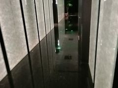 -北京奥加美术馆酒店(三里屯工人体育场地铁站店)
