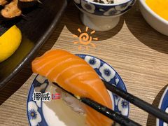 三文鱼寿司饭套餐-小山日本料理(太古汇店)