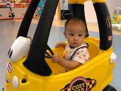 -戊辰亲子游泳俱乐部