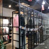 店铺主打儿童+孕妇+全家福的摄影 环境属于工业风