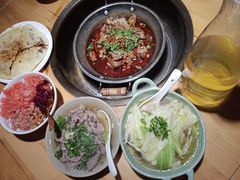 -大众跷脚牛肉馆·非遗传承单位(峨眉山店)