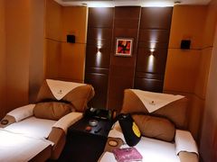 包房-金色印象·HiFi影音·按摩足疗(龙腾路店)