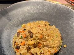 -铭牛烧肉·和牛海鲜自助(高新月牙湖店)