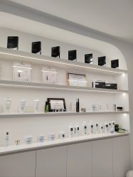 -JNK皮肤管理中心