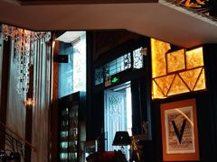 -Mogul Eatery·大亨餐酒馆