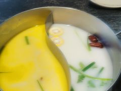 -江小渔鲜鱼火锅(辽沈二街店)