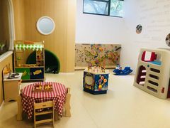 -绿城奇妙园双语日托(华茂悦峰园区)