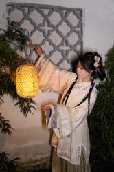 -洛水阁·汉服妆造体验馆(山塘街店)