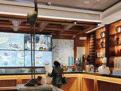 -八府香鸭·啫啫煲(华山路店)