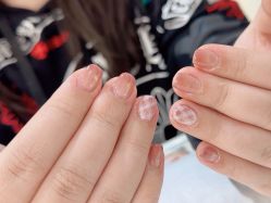 -进巍美甲