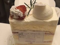-花花卷卷·鲜食蛋糕(静安久光百货店)