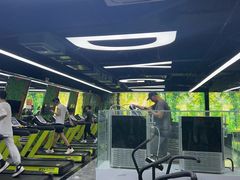 -宝德龙游泳健身