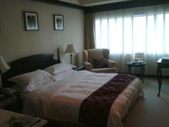 大床房-新纪元大酒店