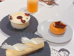 -潮一不贰·法式甜品·生日蛋糕·西式简餐(外滩店)