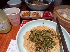 -裕兴记•蟹黄面馆(人民广场店)