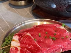 -草家酱蟹炭火烤肉店(珲春南路一店)