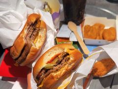 -麦当劳(展览路店)