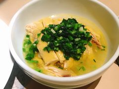-穹六人间 people 6(岳阳路店)