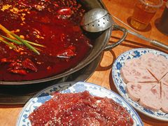 -周小明火锅(黑金冠社区店)